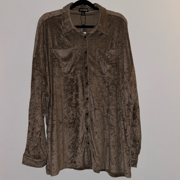 PrettyLittleThing Brown Toweling Oversized Shirt Large NWT - Picture 1 of 6